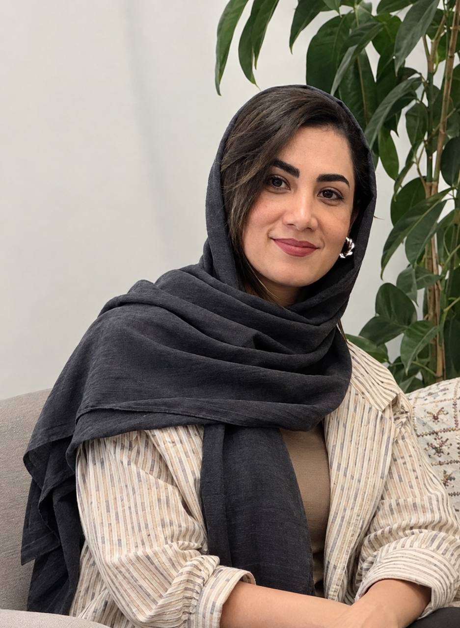 سیده مهسا سادات